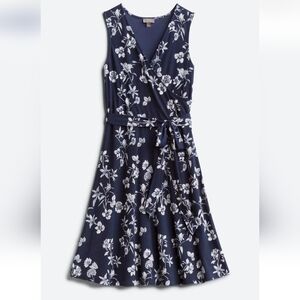 41 Hawthorn Navy and White Floral Midi Dress